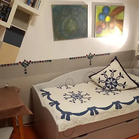 Ubernachten Im Kolner Norden Lejlighed